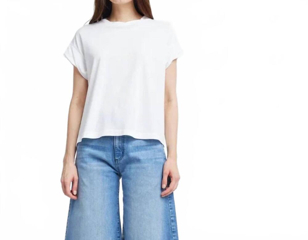 NEW SELF CONTRAST crew neck short sleeve tee in twisted white